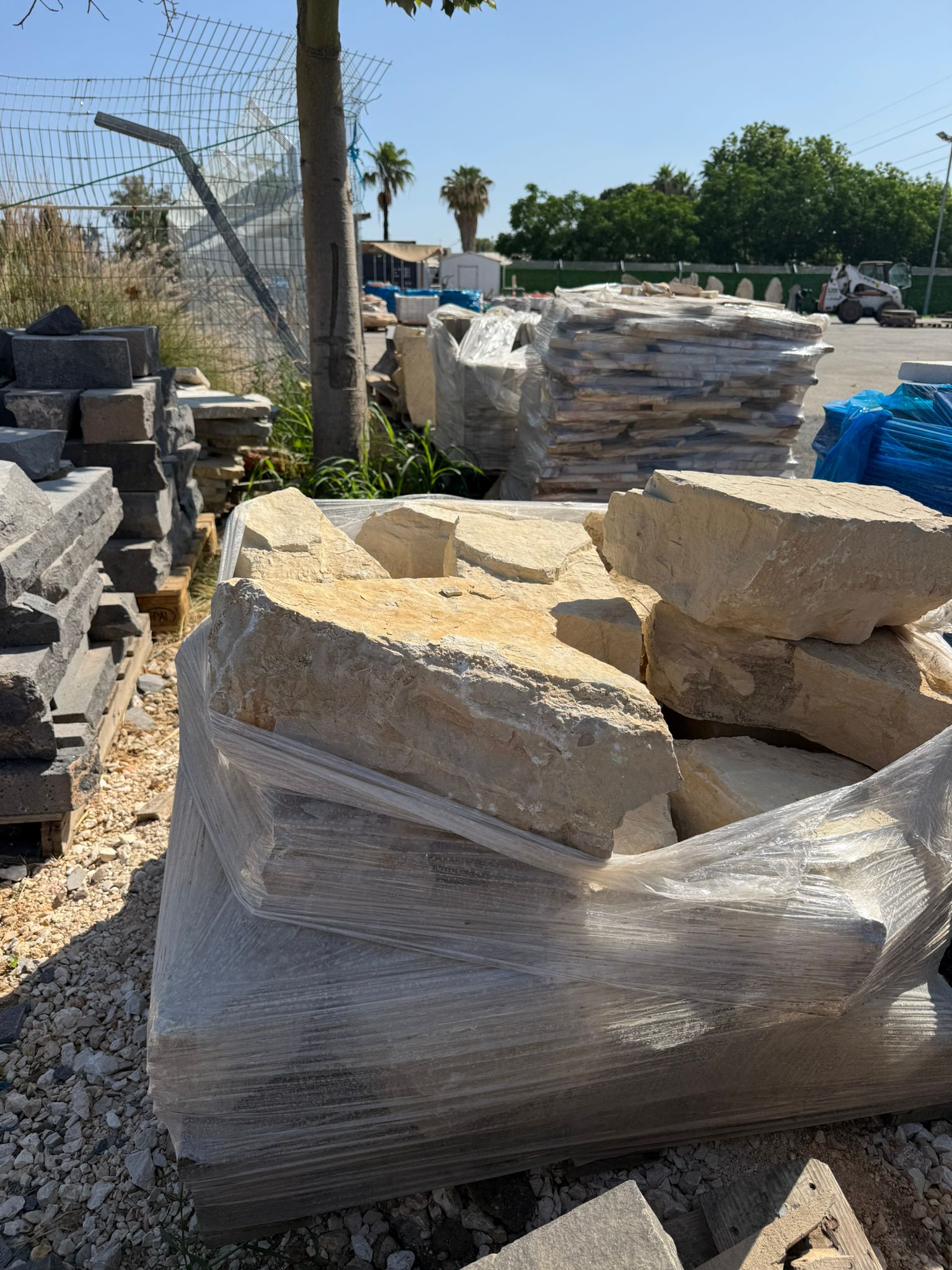אבן למסלעה בגינה