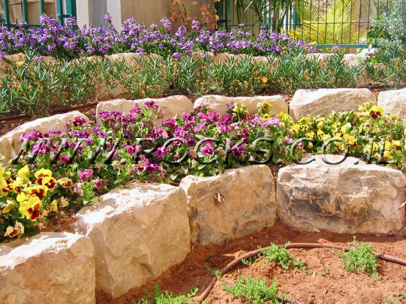 אבני תיחום אבני שפה מאבן בריקים לבנים טרקוטה לבני שמוט אבני שמוט פרופיל אבן חוצץ בגינה אבן למסלעה מסלעות אבן תוחמת