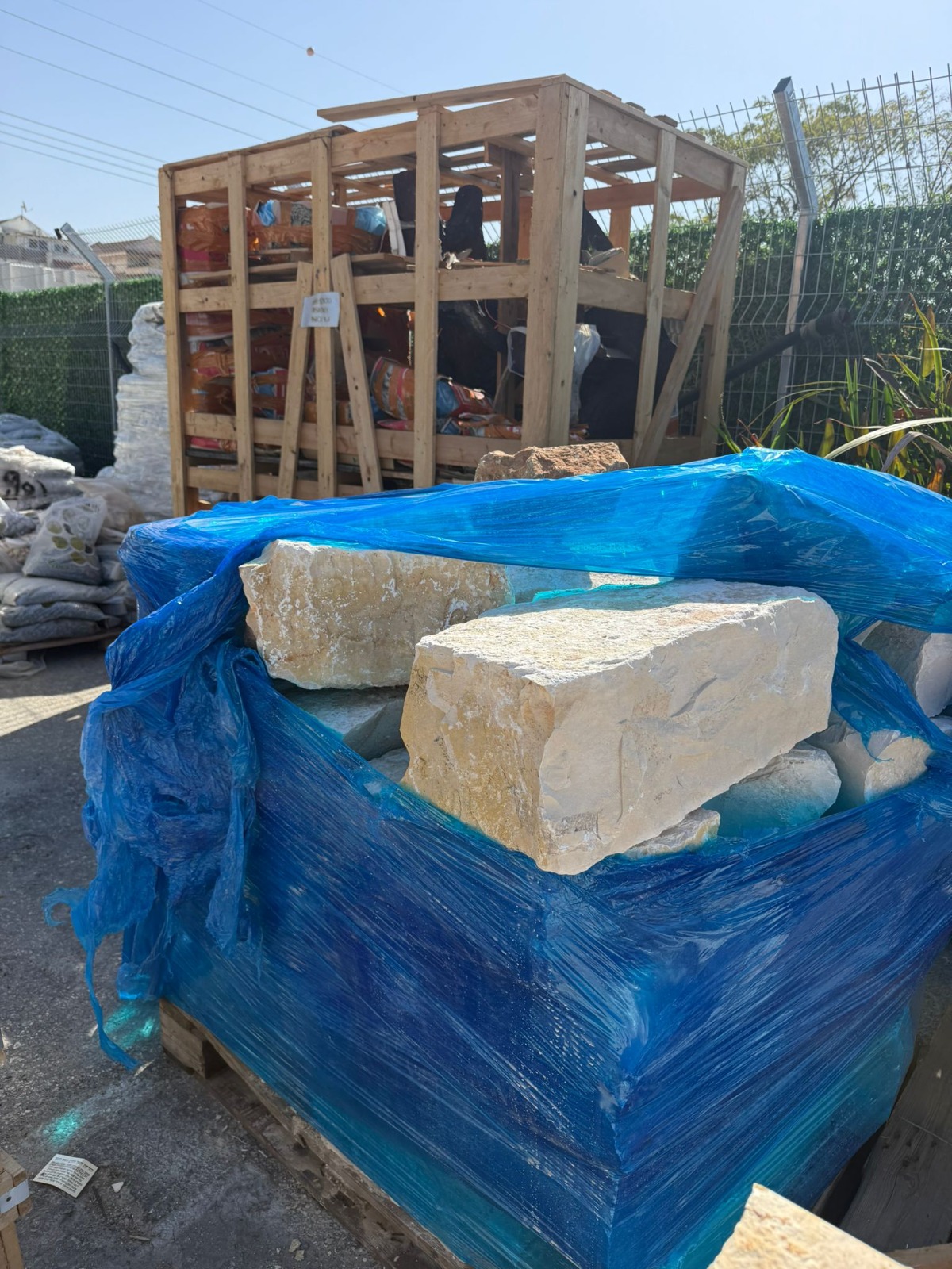 אבן תיחום חברון גבוהה למסלעה