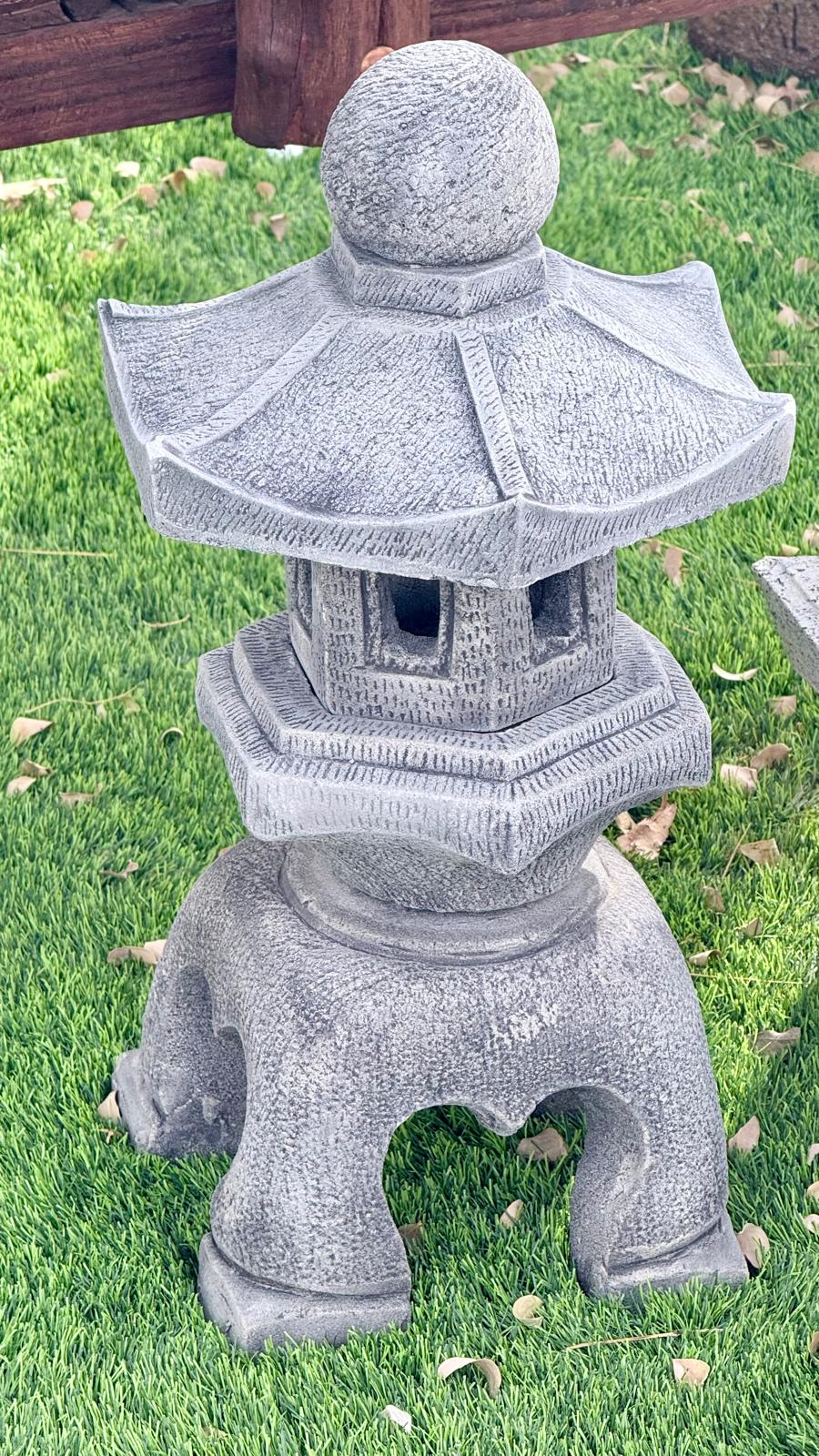 פגודה אפורה גני זן