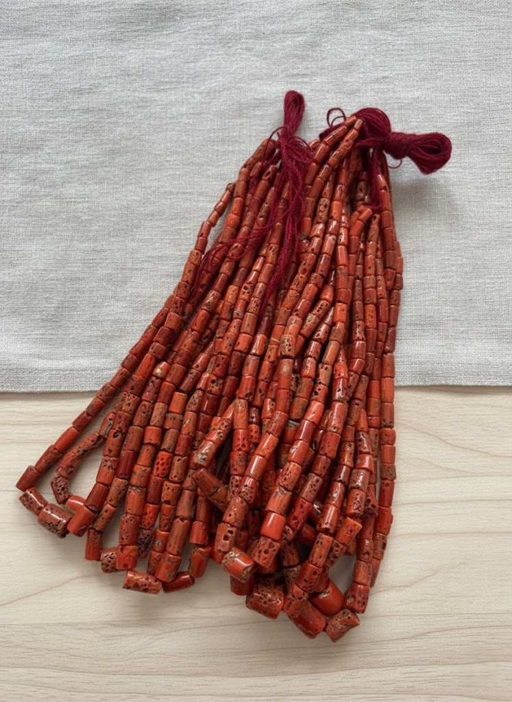 חרוזי קורל טבעי חבית