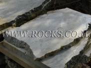 אבן דריכה בירזת  