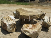 פינות ישיבה מסלע