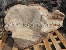 כורסאות מסלע