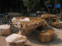 פינות ישיבה מסלע