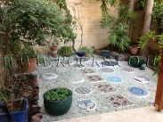 מרצפות מחופות בחלוקי נחל  